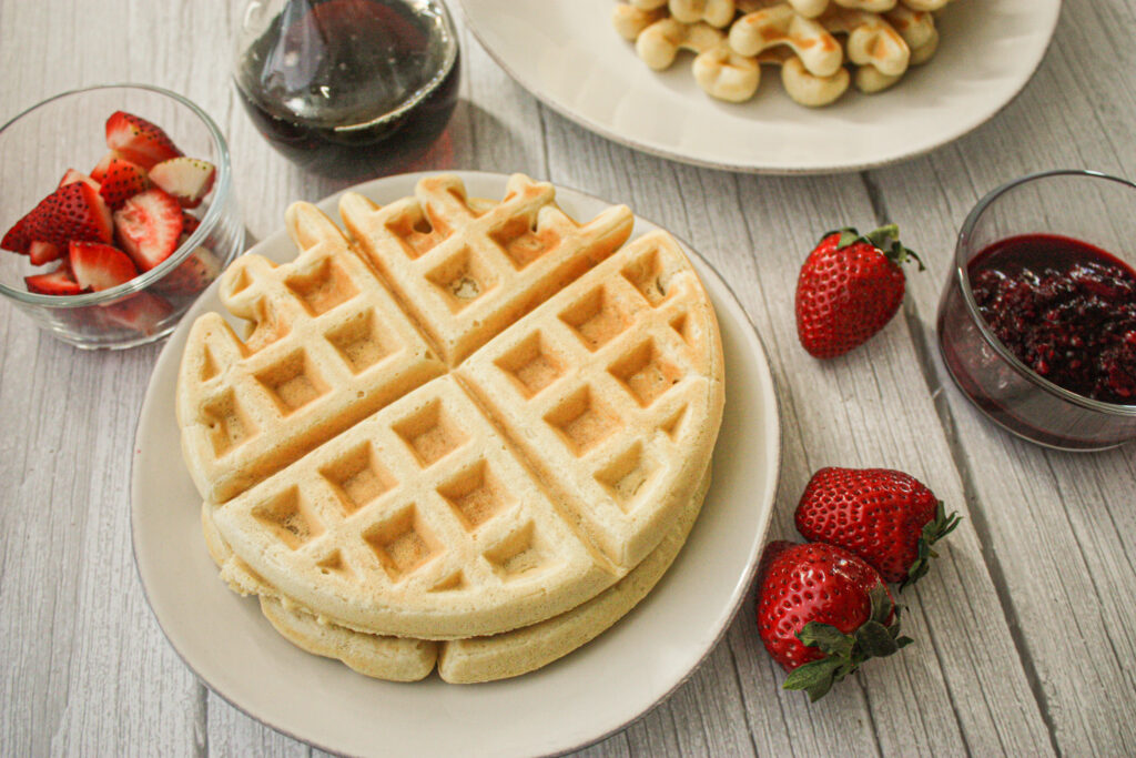 fluffy eggless waffles