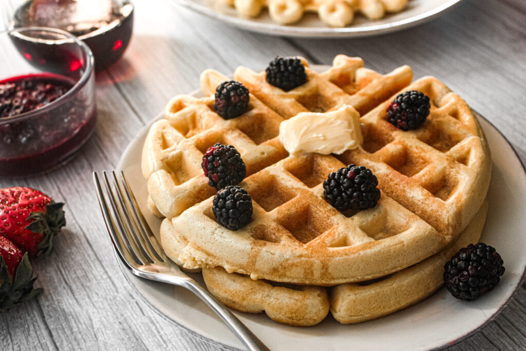 fluffy eggless waffles