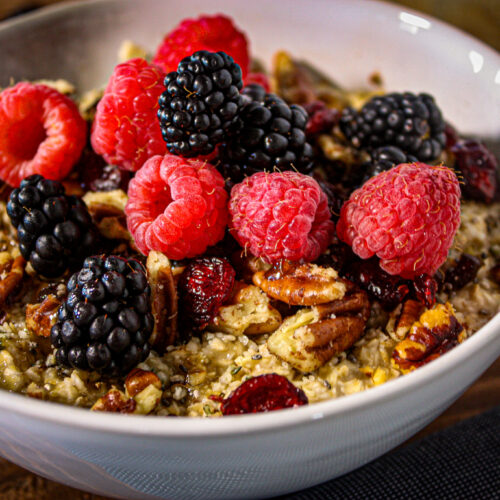 berry vegan oatmeal