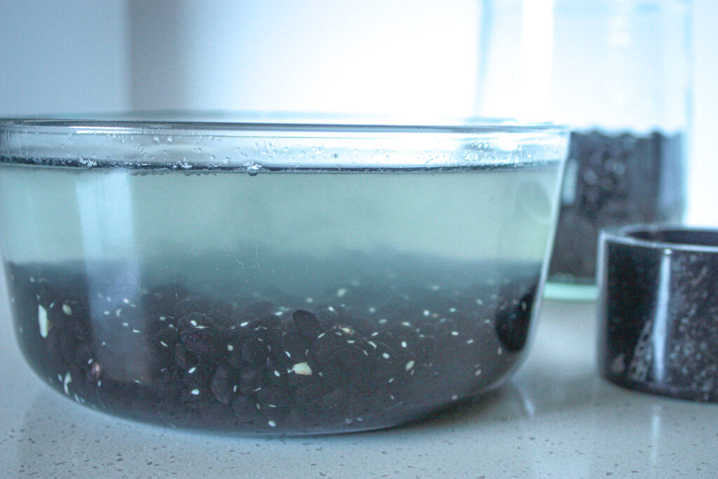 soaking black beans