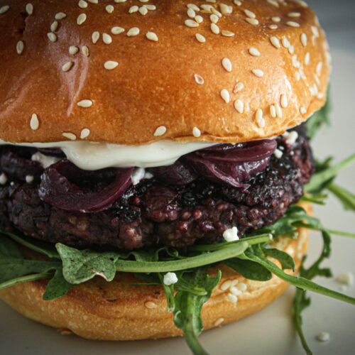 red wine quinoa burger