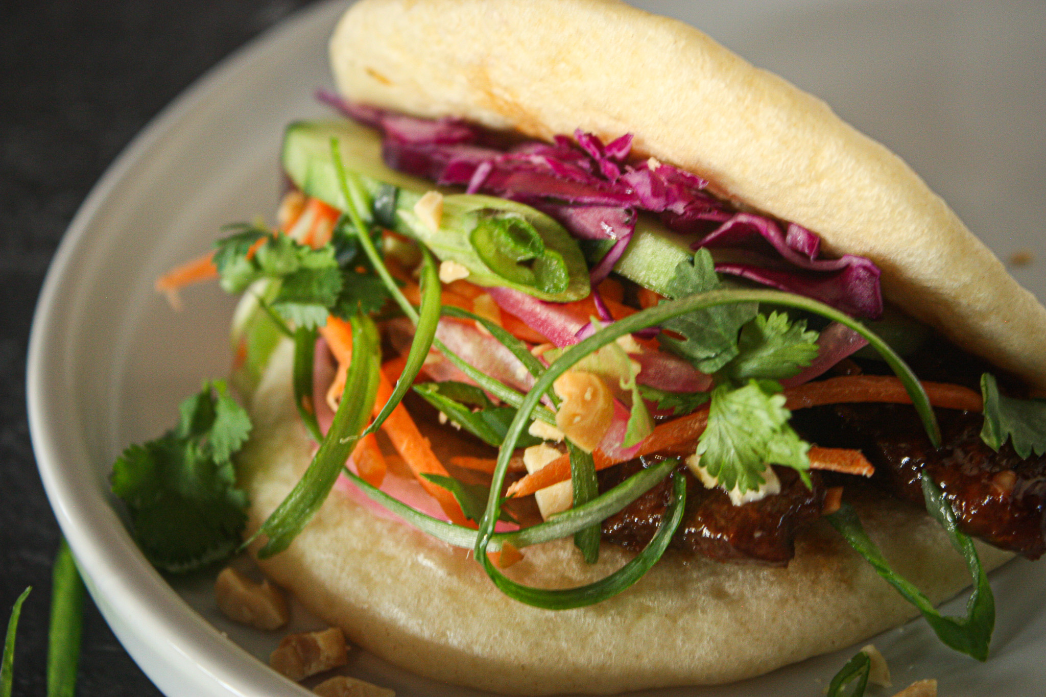 bao buns with veggie toppings