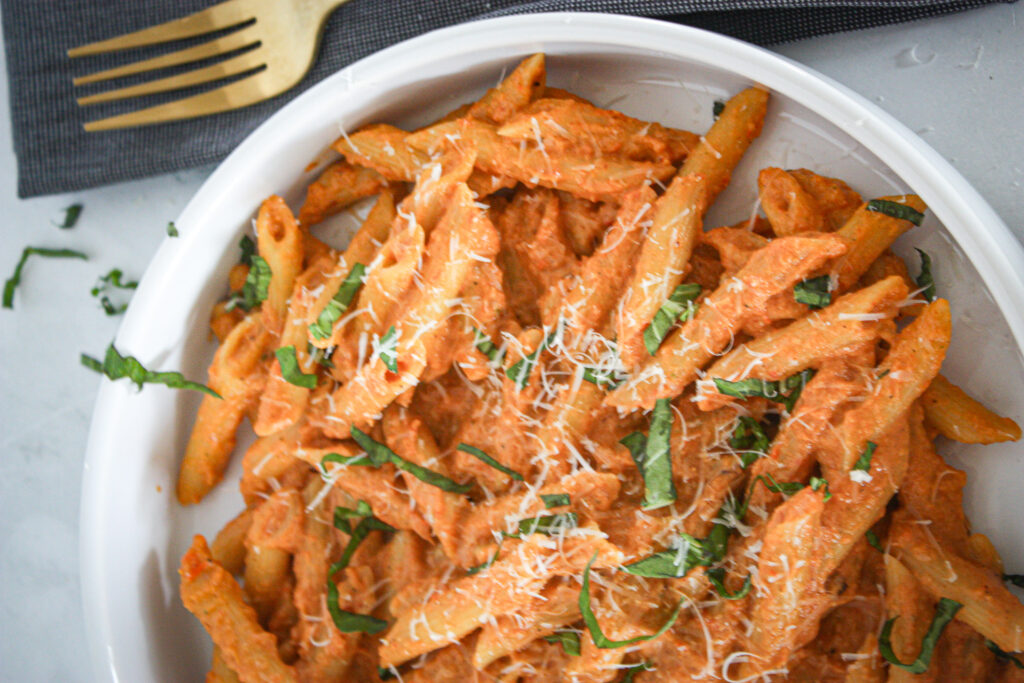roasted red pepper and tomato pasta