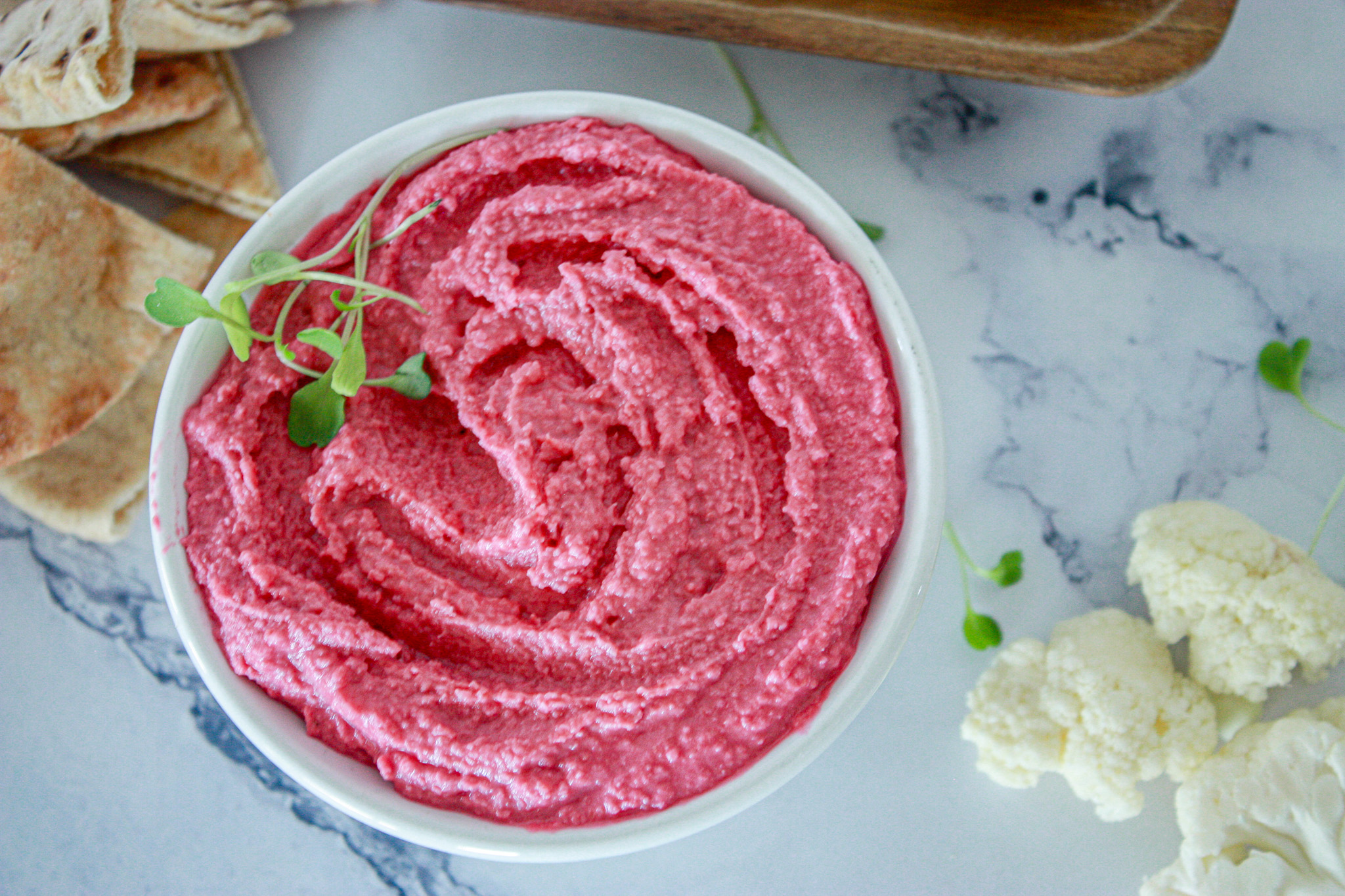 lemon beetroot hummus