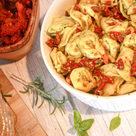 pesto sun dried tomato tortellini